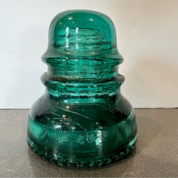 Vintage Hemingray Glass Insulator Number 40 - Picture 3 of 4